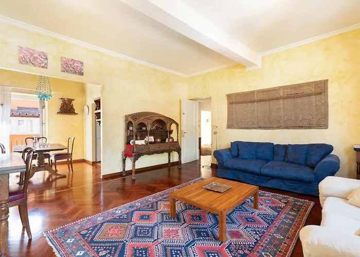Trevi Comfortable With Terrace | Romeloft 公寓 罗马